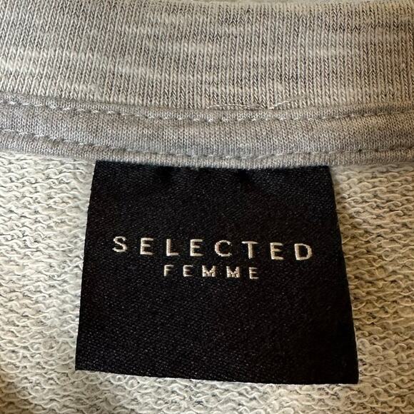 Selected Femme Gray Lace Up Shoulder Detail Sweatshirt - Picture 4 of 7